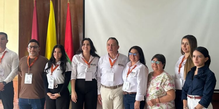 Futuros ingenieros y arquitectos del Tolima aprenden sobre construcción segura tras el sismo