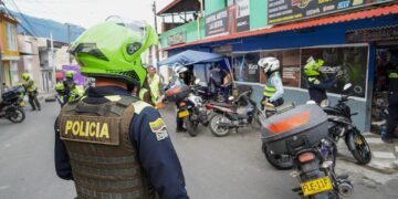 Recuperan espacio público y mejoran la movilidad en la carrera Sexta de Ibagué