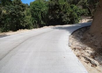Habitantes de Calambeo piden continuar obras de recuperación de la vía