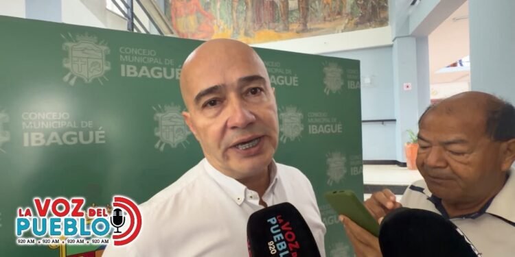 Denuncian al concejal Jorge Bolívar por delito sexual