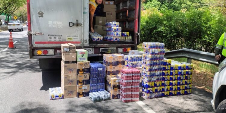 Golpe al contrabando en el Tolima: GOAT incautó más de 3.500 cervezas y aperitivos en vías de Melgar