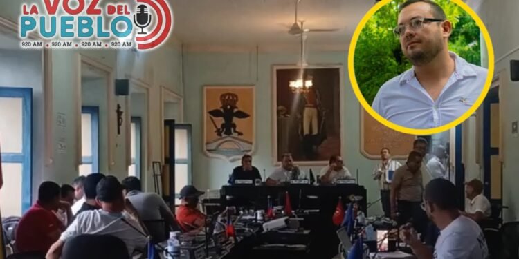 Concejal Alex Guzmán cuestiona endeudamiento de Honda y exige que el alcalde dé la cara