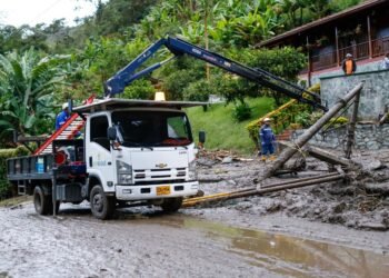 Fuertes lluvias causaron daños en el servicio de energía y afectaron viviendas en el Cañón del Combeima