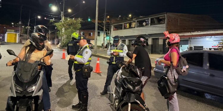 Más de 20 motocicletas inmovilizadas y un arma traumática incautada en operativos al sur de Ibagué