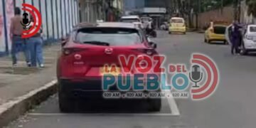 Identifican a la mujer de 80 años que murió tras ser atropellada por una camioneta en el barrio Cádiz