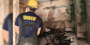 Voraz Incendio en el conjunto Monterrey dejó daños en varias habitaciones