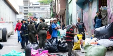 Traslado de habitantes de calle a fundaciones y acompañamiento durante 30 días por parte de la Policía