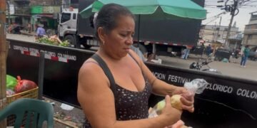 Comerciantes de la Plaza de la 21 piden alternativas para continuar trabajando
