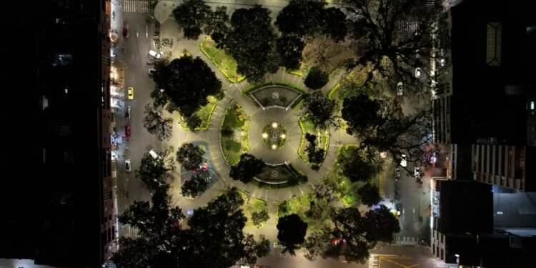 Cerca de 250 luminarias modernizó la Alcaldía de Ibagué durante septiembre de 2026