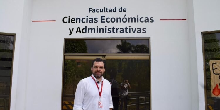 Programa de Administración de Empresas de la Universidad del Tolima se consolida como el único acreditado de alta calidad en la región