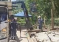 Alcaldía de Ibagué adelanta instalación de nuevos postes y luminarias en parque principal de Villa Restrepo