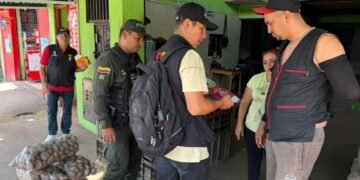 GOAT, GAULA y Policía se tomaron la Plaza de La 21 de Ibagué para combatir el contrabando y fortalecer la seguridad
