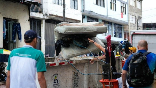 Alcaldía de Ibagué mantendrá operativos de recuperación del espacio público en la Plaza de la 21